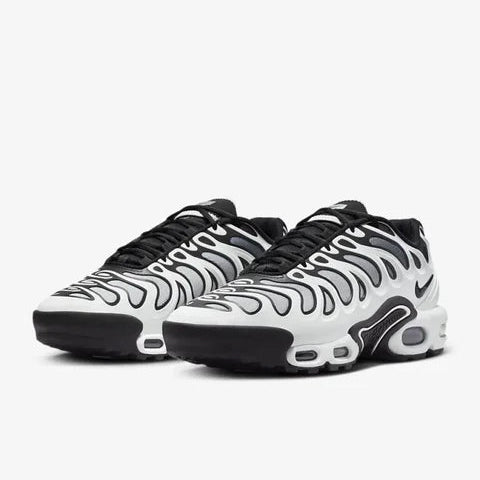 Nike Air Max Plus Drift “ Summit WhiteMetallic SilverBlack”